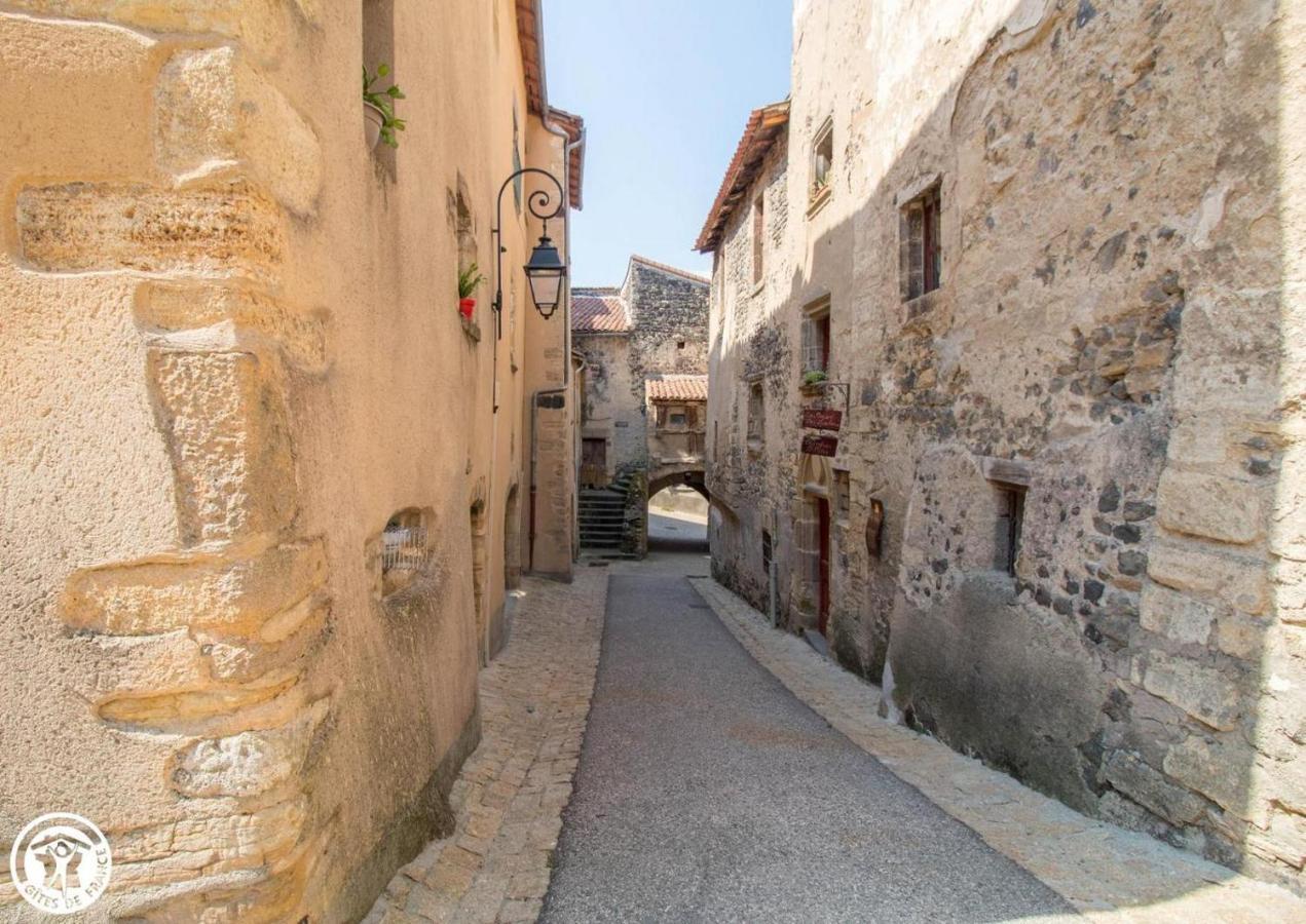 La Maison Des Archers Saint-Saturnin  Eksteriør billede