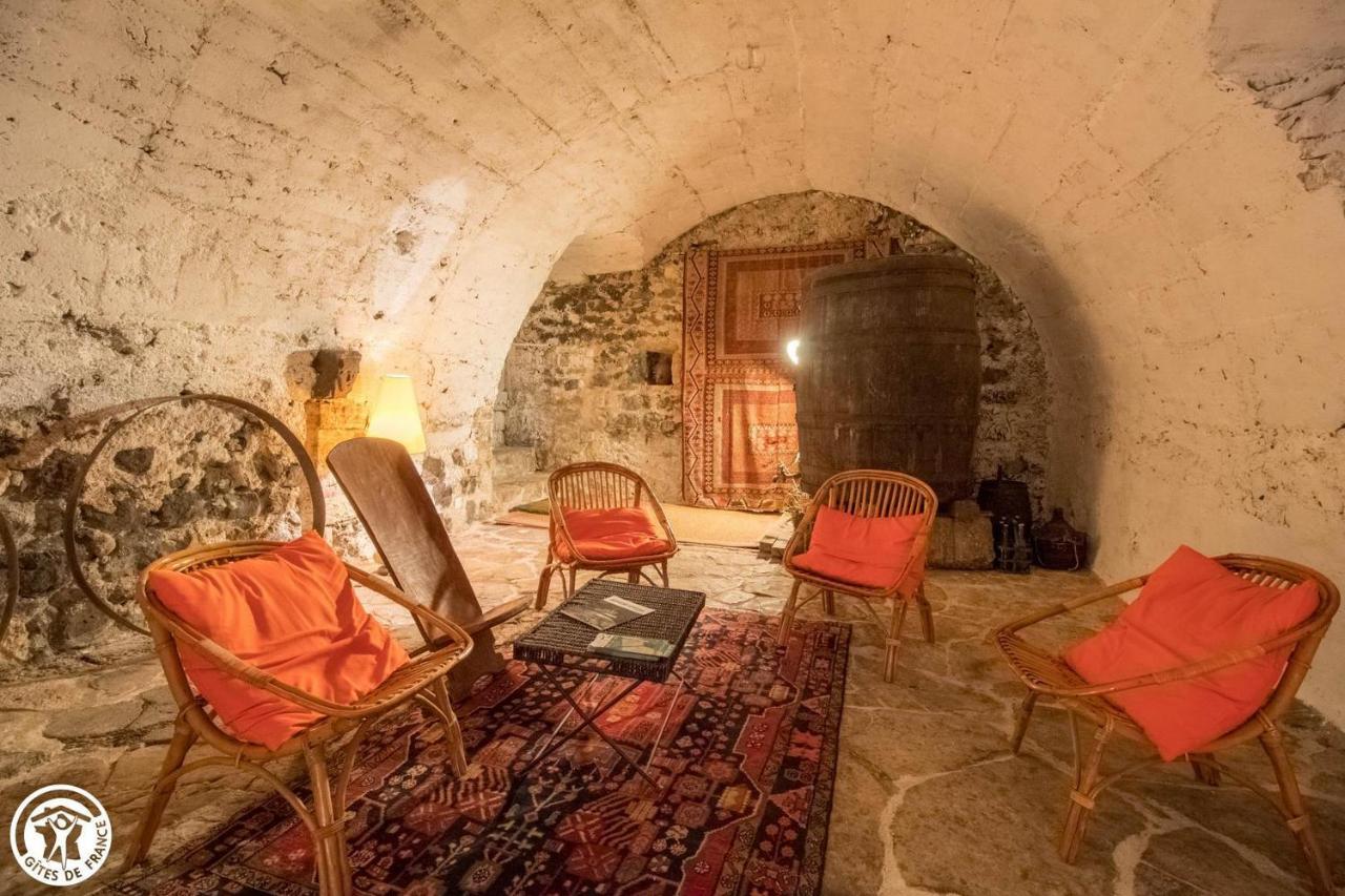 La Maison Des Archers Saint-Saturnin  Eksteriør billede